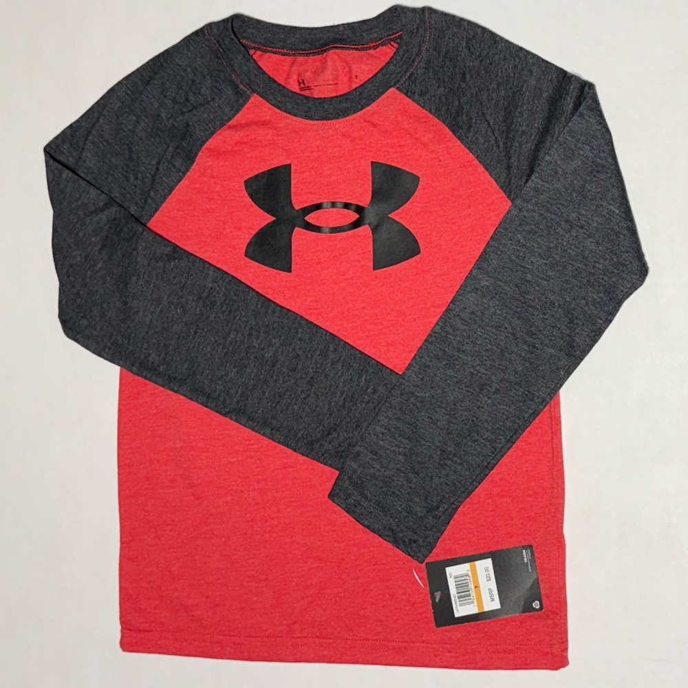 Under Armour NWT Size 7 Medium Boys Red and Heather Gray Long Sleeve Logo Tee